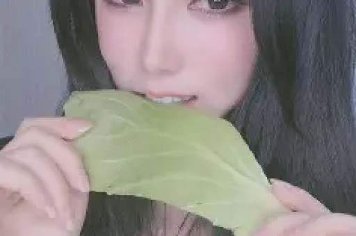 娱乐圈四月大瓜连连！娜扎放话人比角色美全红婵遭网暴报警内幕