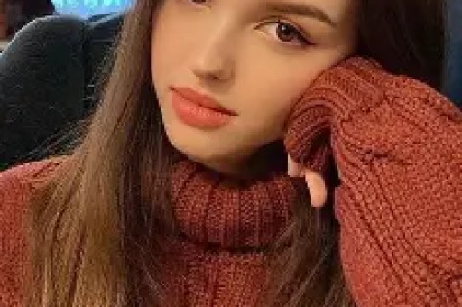 彻底凉凉！挣中国的钱还骂咱的女艺人黑历史被扒原来是惯犯